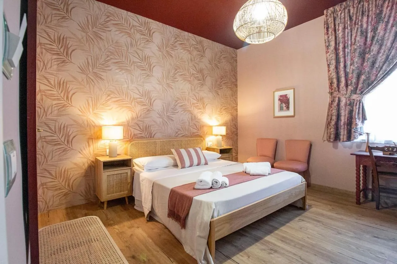 Epimoni B&B Catania 0*,  Italy